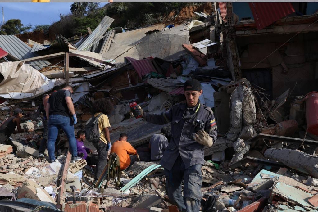 Cifra de muertos por terremotos en Venezuela asciende a 920