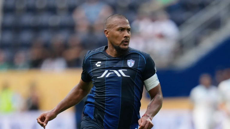 Salomón Rondón se despide de Pachuca tras y se perfila hacia el Real Oviedo