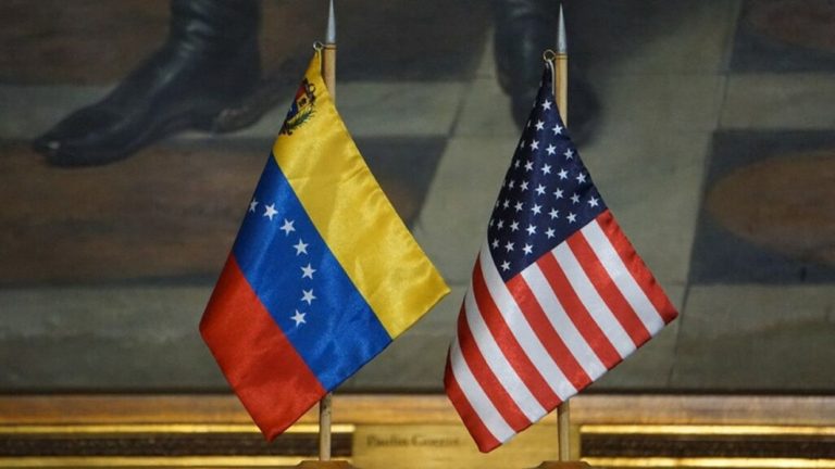 Venezuela felicita a EE.UU. por su Independencia