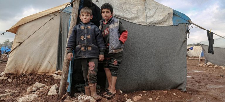 ONU alerta sobre crisis humanitaria por enfrentamientos en el sur de Siria