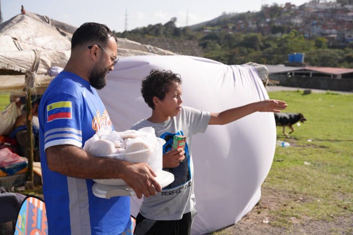 2.697 personas inscritas en el Poliedro de Caracas para traslado a La Guaira