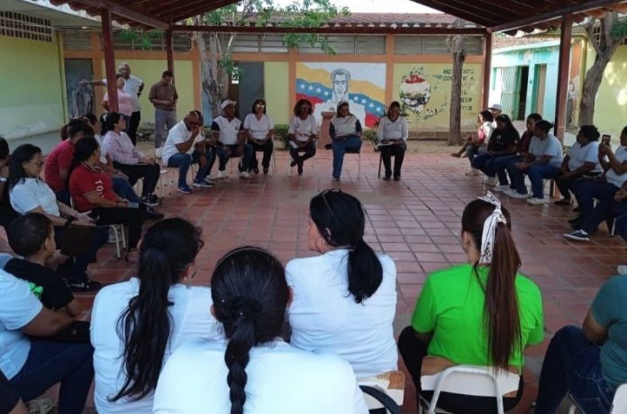 Falcon-Educacion