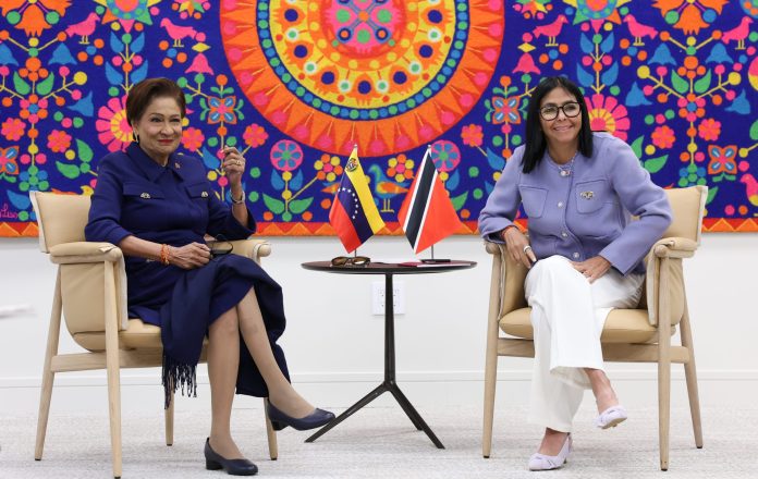 Presidenta, Delcy Rodríguez, y la primera ministra de Trinidad y Tobago, Kamla Persad-Bissessar