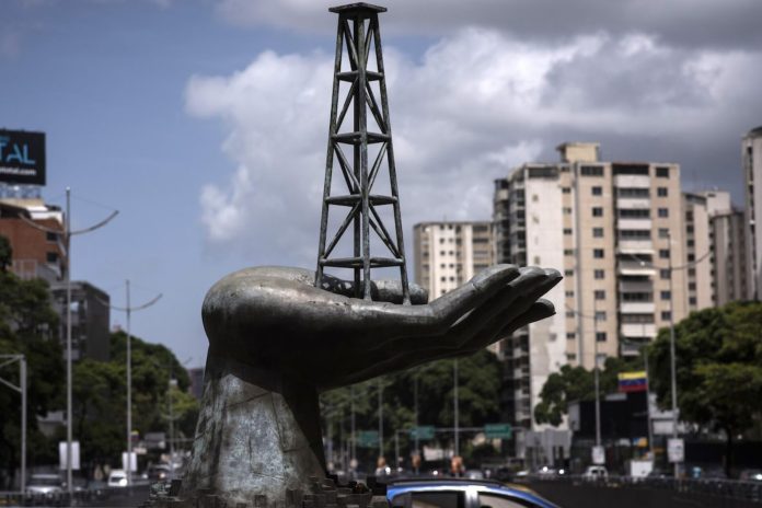 Venezuela reduce un 52 % su riesgo país en 2026 en medio de expectativas petroleras