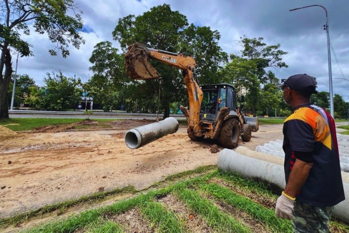 Sustituyen 36 metros del colector de agua en la avenida Orinoco de Maturín