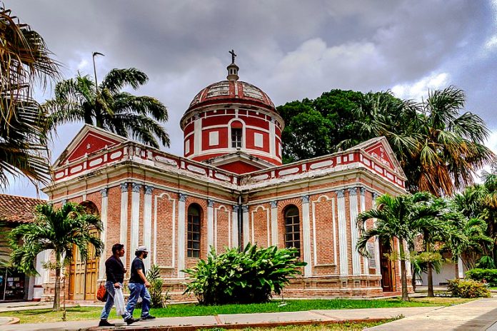 Exposición colectiva en tributo a la ciudad de Barquisimeto