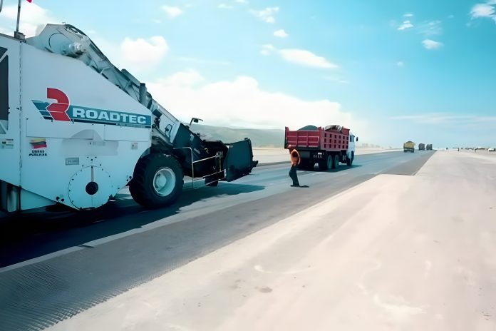 Rehabilitan pista principal del Aeropuerto de Maiquetía tras doblete sísmico