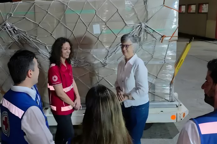 Gobierno nacional y Cruz Roja reciben cargamento de medicamentos desde Italia