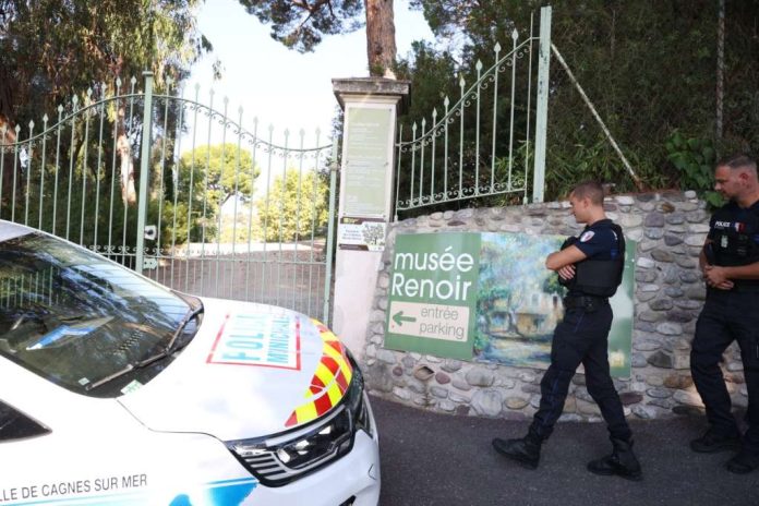 Francia recupera dos obras del Museo Renoir robadas en septiembre
