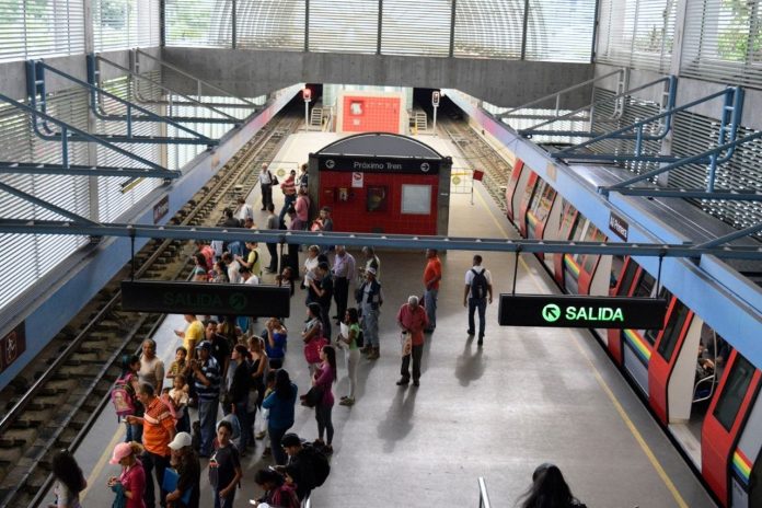 Metro de Los Teques cumple 28 años