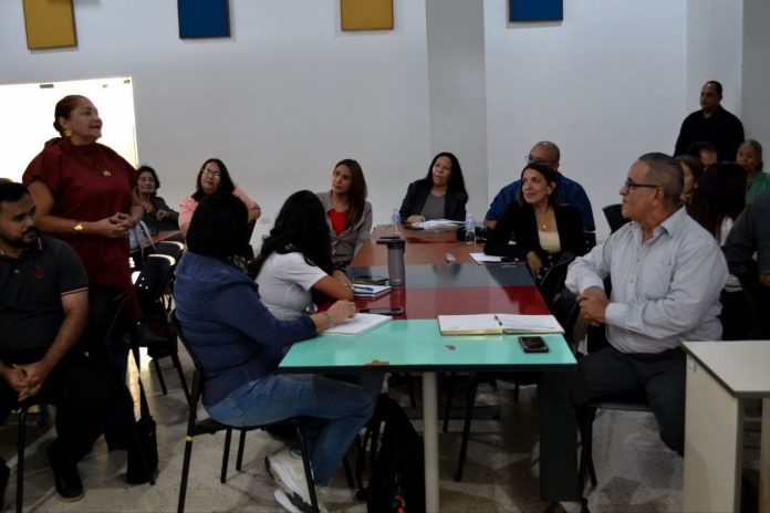 Sectores cultural y educativo del Zulia impulsan protección de niños y adolescentes mediante el arte y la academia
