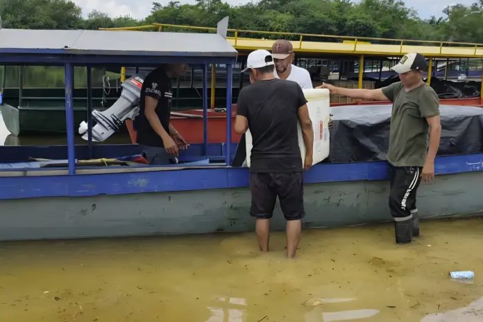 Jornada sanitaria distribuye insumos contra la malaria en Amazonas