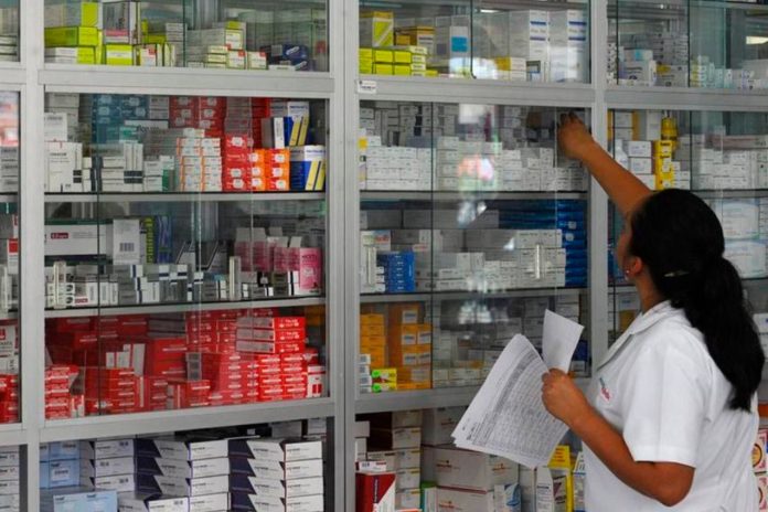 Farmacéuticas públicas coordinan plan de abastecimiento al sistema de salud