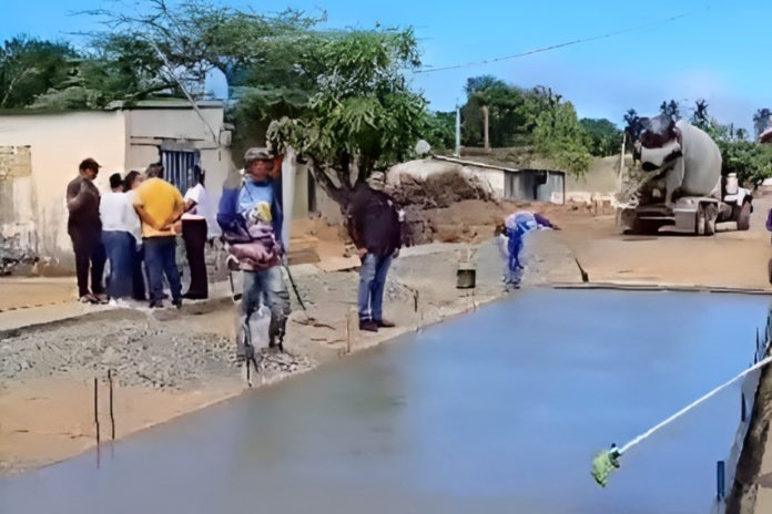 Inician construcción de más de 300 metros de vialidad en costa oriental de Falcón