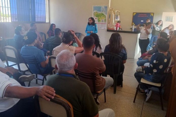 Impulsan formación sobre el trato adecuado a personas con discapacidad en Falcón