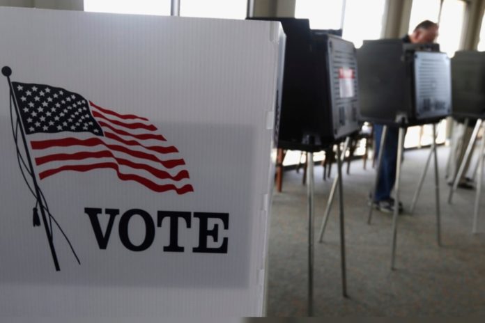 Elecciones de medio término en EE.UU. pueden cambiar correlación de fuerzas en Washington