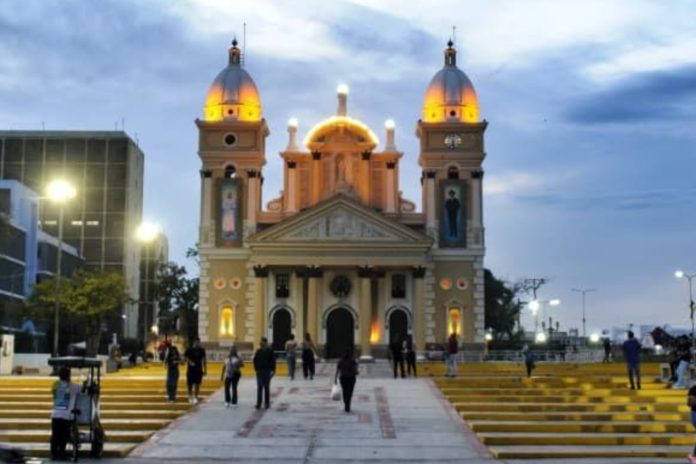 Basílica de la Chiquinquirá prevé la asistencia de 30.000 feligreses en la ceremonia de la Bajada de la Virgen