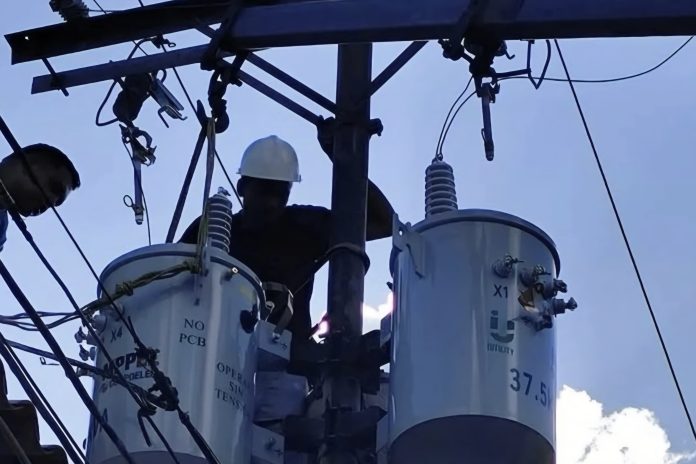 Corpoelec despliega trabajos de alta envergadura para optimizar el servicio en Caracas y Carabobo